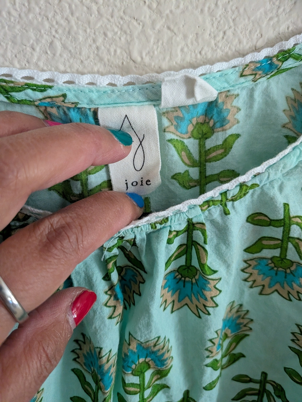 Joie Mint Green Floral Lace-Trim Flutter Sleeve Blouse - Picture 3 of 5